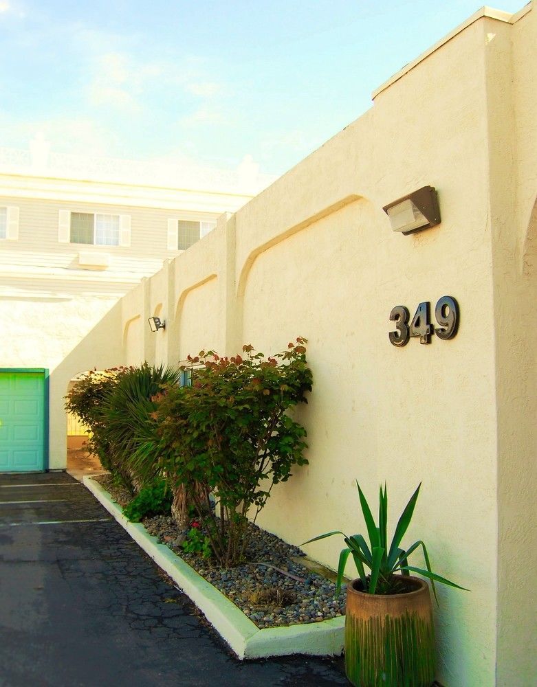 Travelodge By Wyndham Los Banos Ca מראה חיצוני תמונה